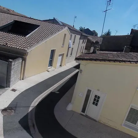 Le Phenix Hotel Castillon-la-Bataille